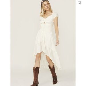 SHYANNE WOMEN'S SOLID TWIST FRONT SHORT SLEEVE HIGH-LOW DRESS Size Small